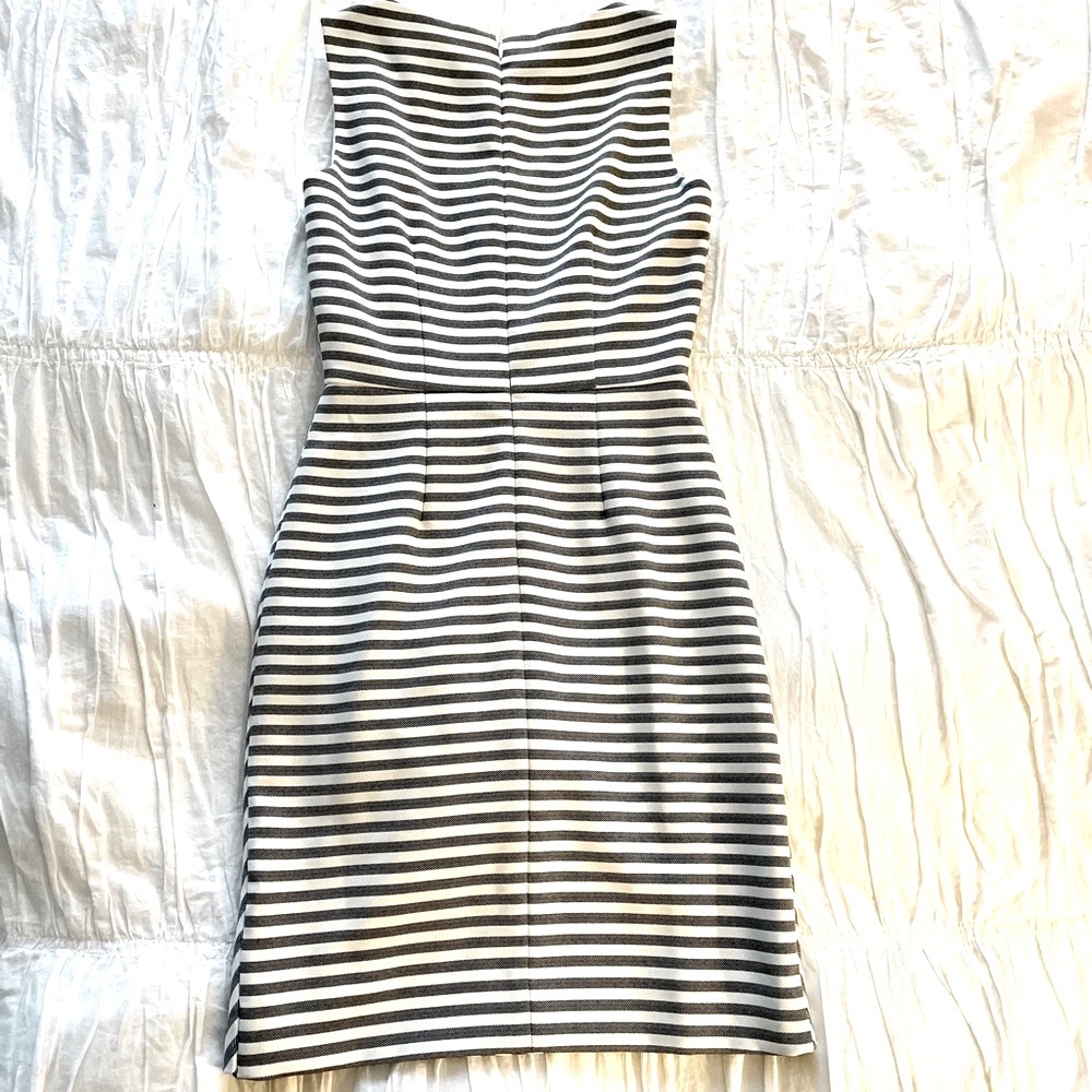 🌷NWOT- Cremieux Dress 🌺 - Picture 4 of 4